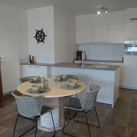 דירה In By The Marina